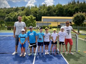 Tenisova akademia Edmund Pavlik Banska Bystrica nasi hraci na turnaji vo Zvolene